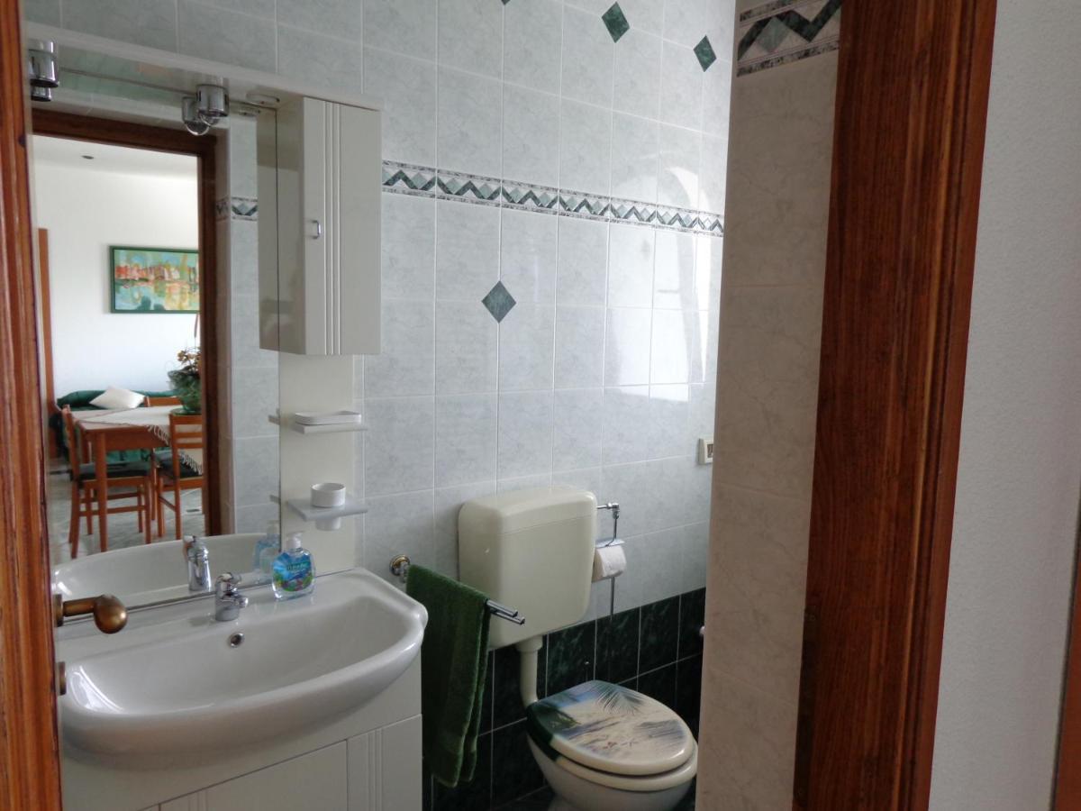 Apartmens Alenka Rovigno Camera foto